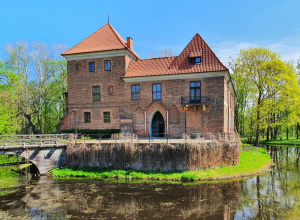 Edukacja regionalna - szkolny konkurs wiedzy pt. ,,Zamki i pałace dookoła Łodzi".