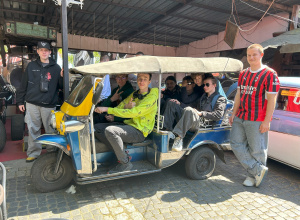 Techniczne Koło Naukowe w Muzeum Motoryzacji – podróż w czasie śladami historii automobilizmu Techniczne Koło Naukowe w Muzeum Motoryzacji – podróż w czasie śladami historii automobilizmu